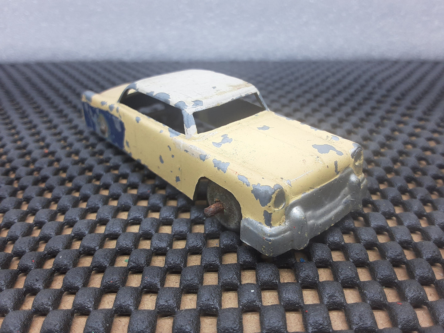 Vintage Toy Car 1950's Packard Sedan (cream/white)