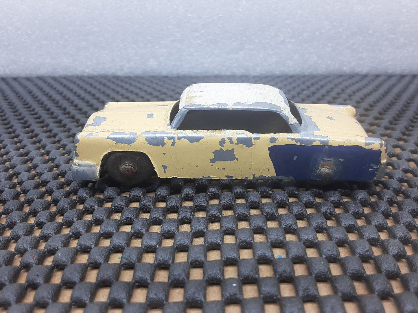 Vintage Toy Car 1950's Packard Sedan (cream/white)